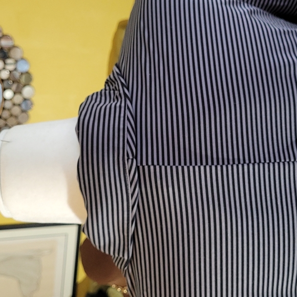 Nike Golf ⛳️ dri fit slim-forming polo. Stretchy. - Picture 8 of 12